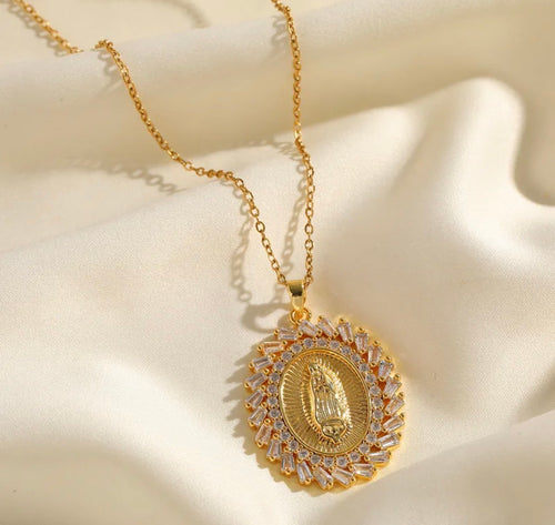 Sacred Medallion Necklace – Vierge marie