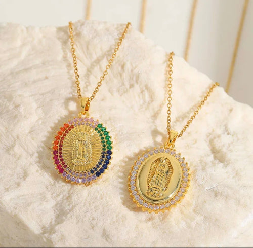 Sacred Medallion Necklace – vierge marie